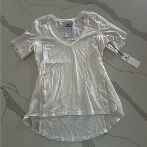 Elegant White Peggy V-Neck Short Sleeve shirt